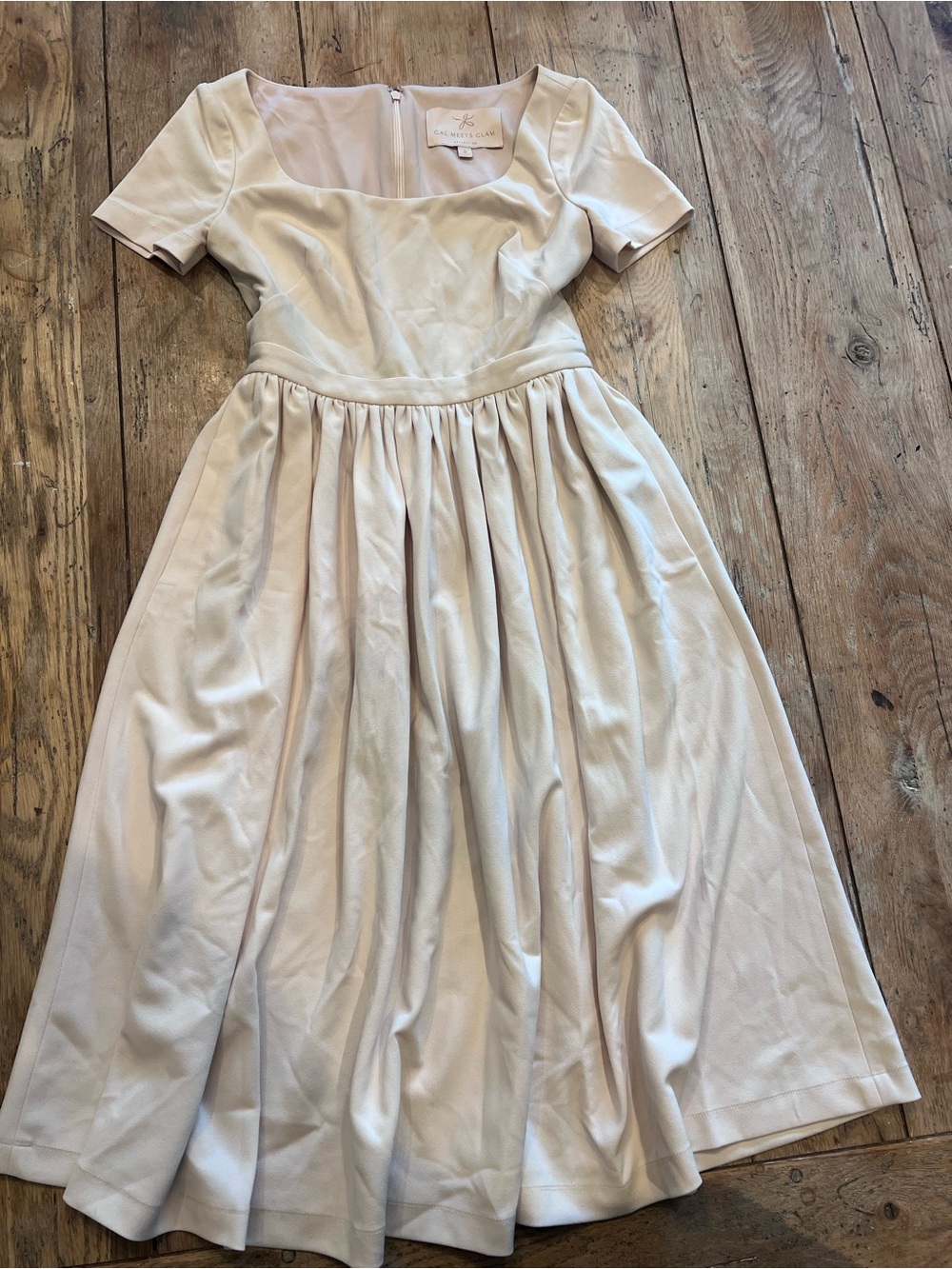 Gal Meets Glam Cream Short-Sleeve FitandFlare Dress Size 0 Feminine Silhouette